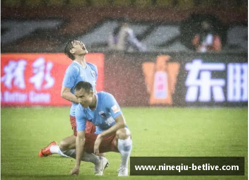 九球体育直播足球职业赛场近期对决成绩令球迷意犹未尽，高潮迭起